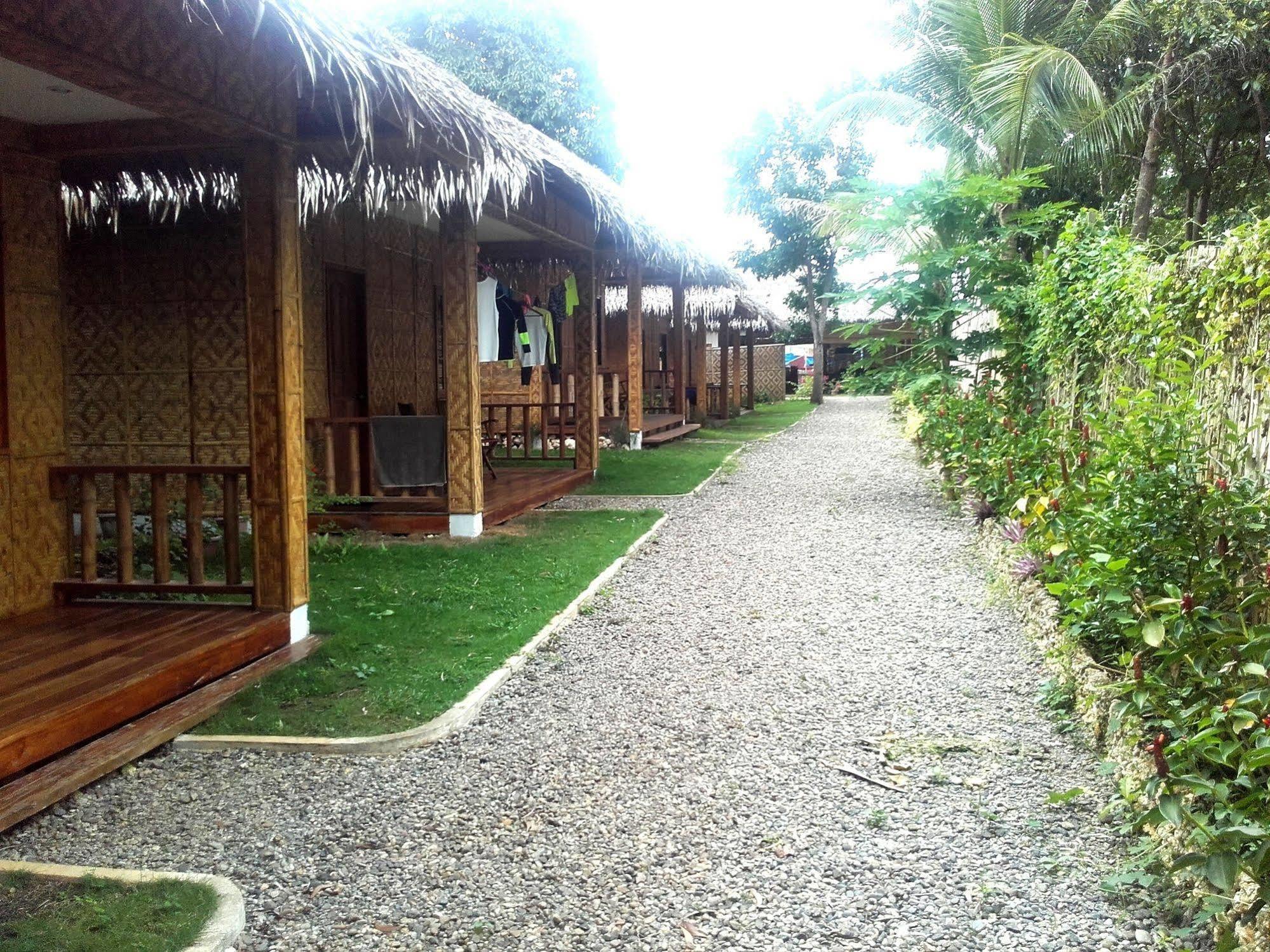 Alona Pawikan Hotel Panglao Exterior photo